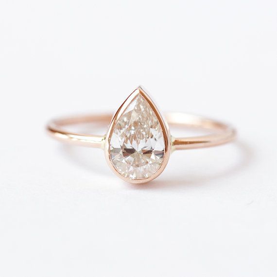 Solitaire Diamond Engagement Rings - Rose Gold Solitaire Diamond Engagement Rings - Rose Gold