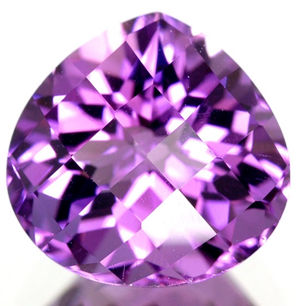Gem Meaning in Engagement Rings - Amethyst Gem Meaning in Engagement Rings - Amethyst