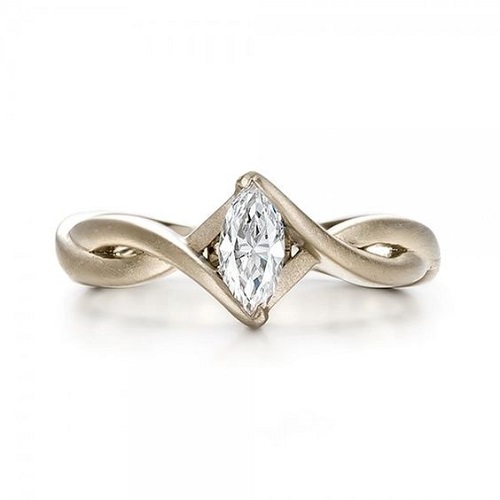 Dreamy Marquise Engagement Rings to Inspire - Twisted Dreamy Marquise Engagement Rings to Inspire - Twisted