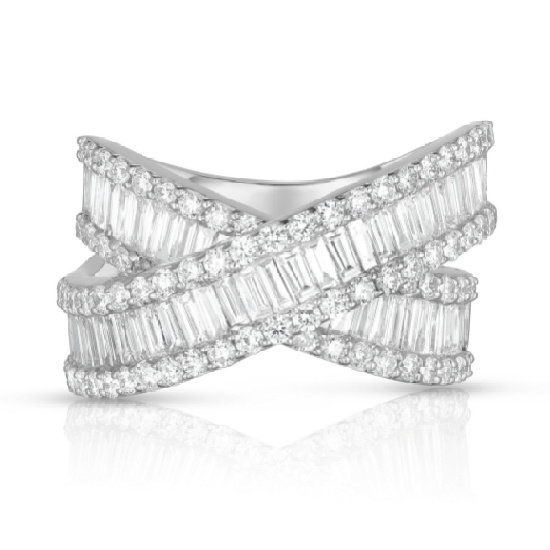 Stunning-Crossover-Engagement-Rings-Baguette-Cross