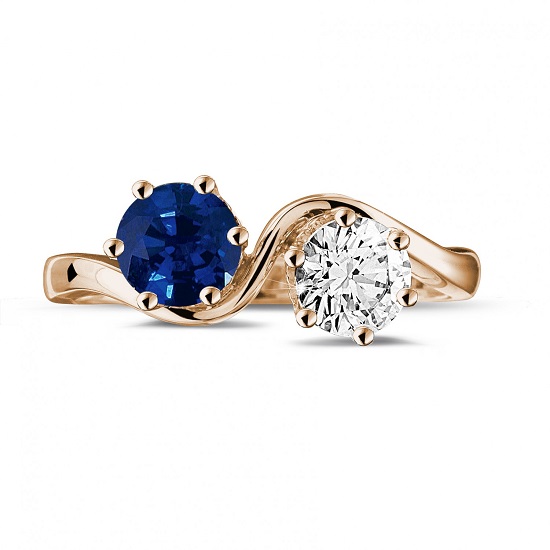 Toi-et-Moi-Engagement-Rings-Diamond-and-Sapphire