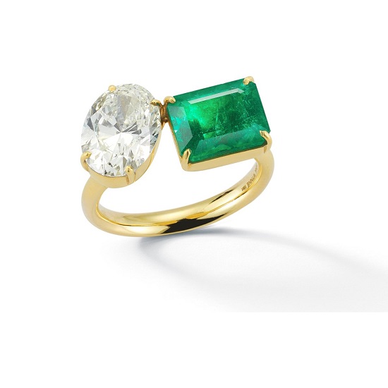 Toi-et-Moi-Engagement-Rings-Oval-and-Emerald