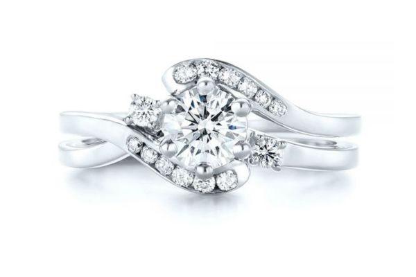 Round Platinum Swirl