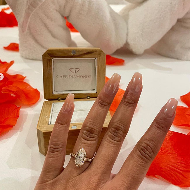 Ashleigh and Robin on your beautiful engagement!