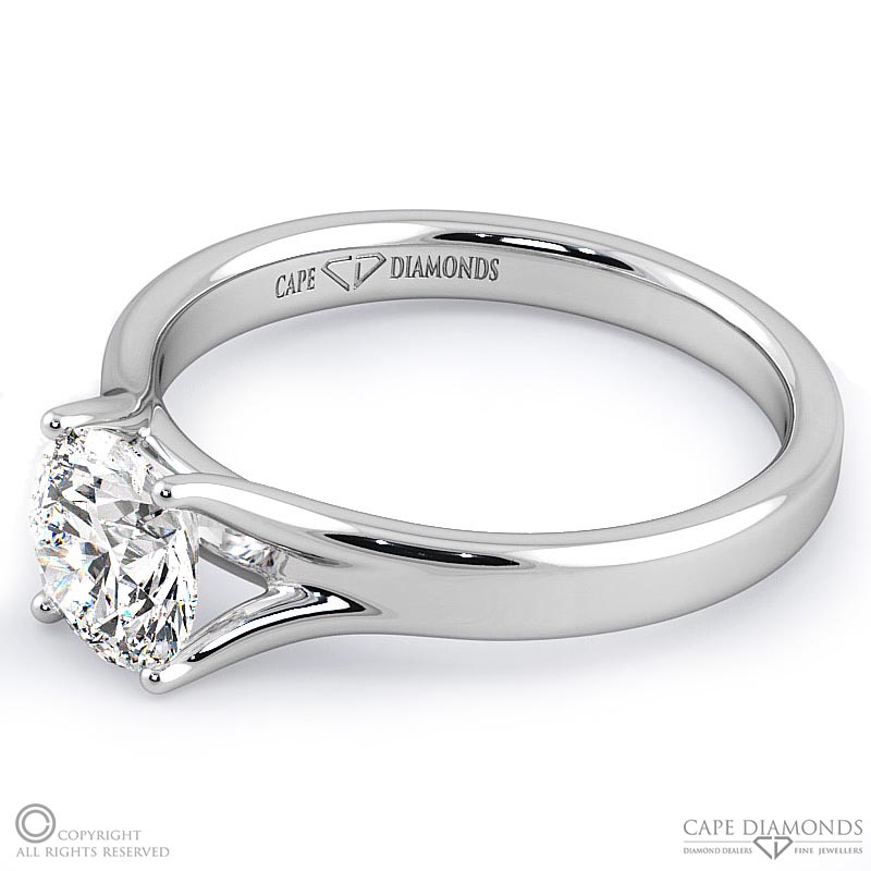 round 4 claw solitaire natural diamond engagement ring white gold with 9k white gold metal and round shape diamond