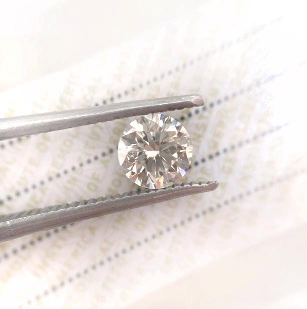 Shop Loose White Diamonds