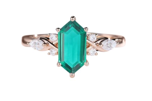 Rosy Emerald Twist Rosy Emerald Twist