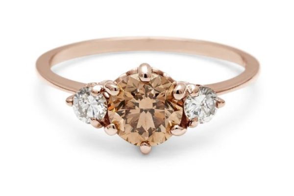 Gorgeous-Champagne-Diamond-Engagement-Rings-Rose-Three-Stone